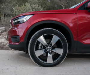 Volvo XC40 D4
