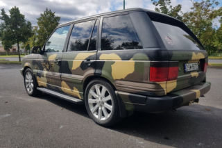 Range Rover Tedego na sprzedaż. Ile kosztuje wóz stuningowany przez rapera?