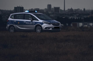 Rozbój na 17-letnim Polaku. Sześciu sprawców zwabiło go w ciemną uliczkę