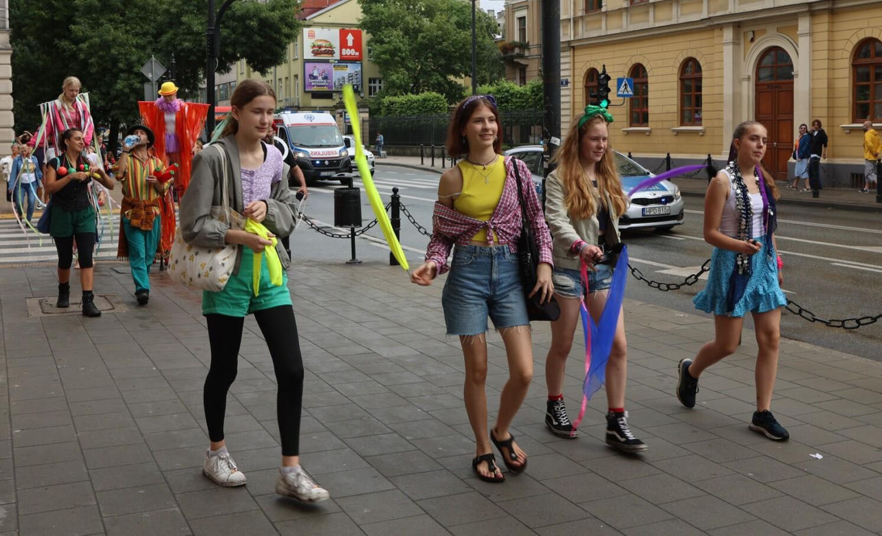 Wielka Parada Cyrkowa przeszła ulicami Lublina. Było kolorowo!