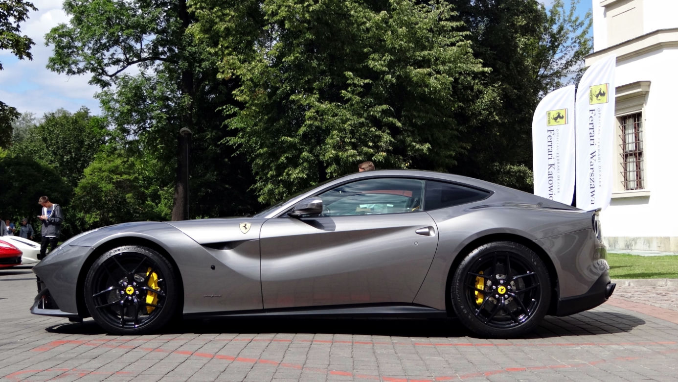 Kawalkada Ferrari przez Polskę 2015