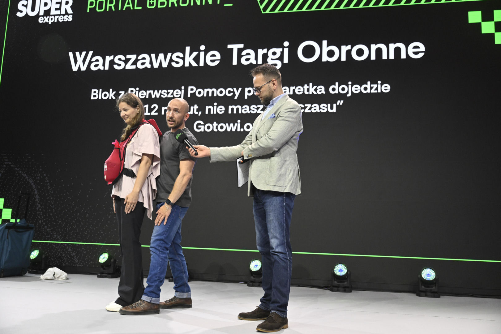 Warszawskie Targi Obronne. Scena Biała Blok z Pierwszej Pomocy pt. „Karetka dojedzie za 12 minut, nie masz tyle czasu”
