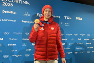 IO 2026: Starty Polaków w poniedziałek, 16.02. O której konkurs duetów w skokach? Będzie trzeci medal Tomasiaka?