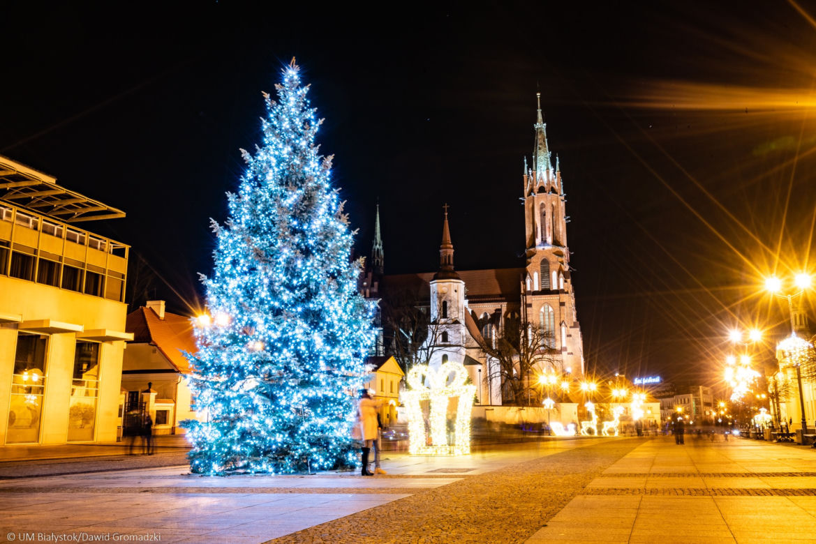 Białystok. Świąteczne iluminacje rozbłysły w mieście. Coś pięknego. Musisz to zobaczyć!
