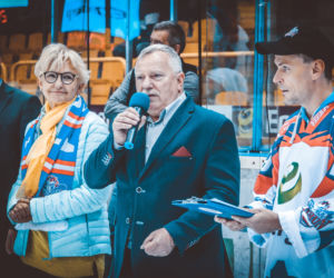 KH Energa Toruń przegrywa na inaugurację. Wielkie emocje na lodowisku Tor-Tor!