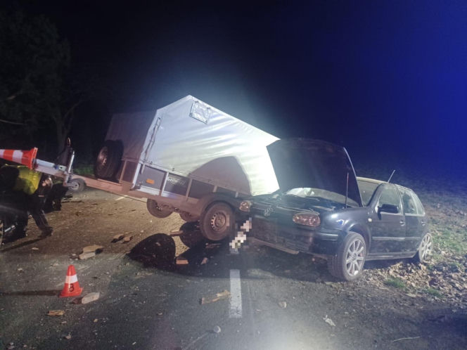 19-letni kierowca bmw uderzył w volkswagena. Groźny wypadek na DW309 na Rojęczynem [ZDJĘCIA]