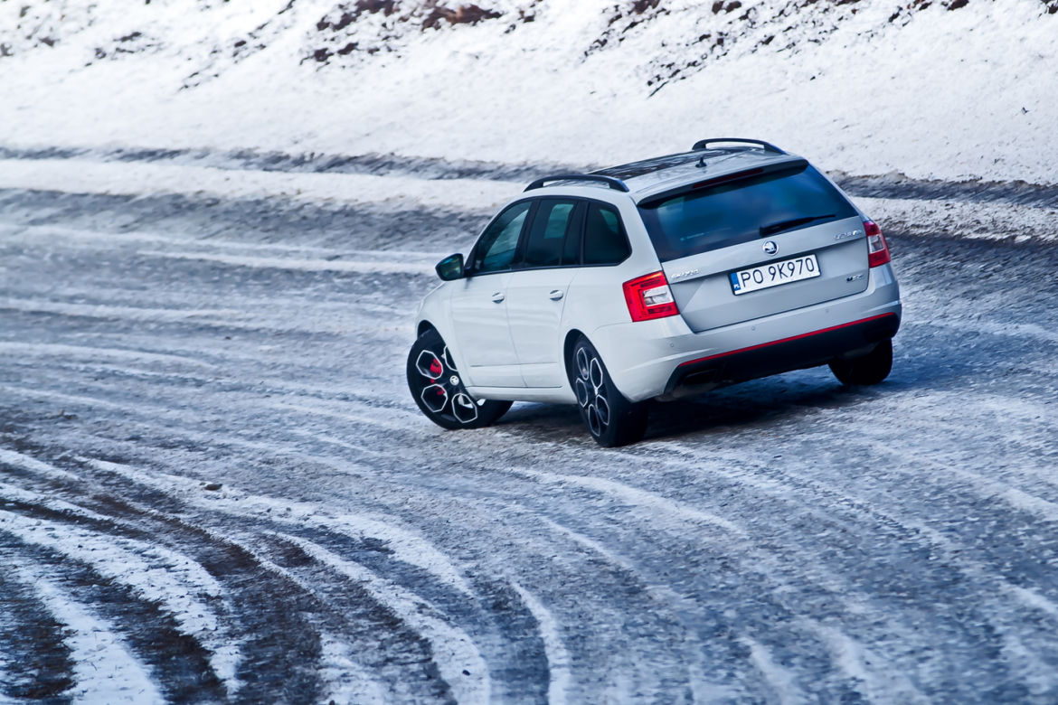 Skoda Octavia Combi RS230