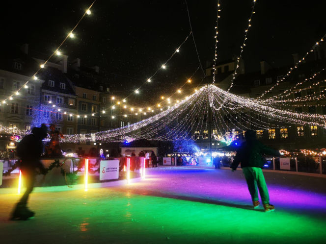 Lodowisko na Rynku Starego Miasta w Warszawie