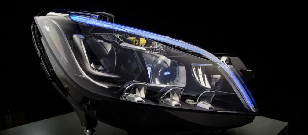 Reflektory LED Mercedes
