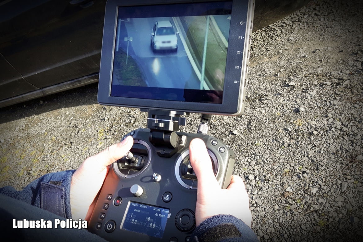 Nowosolscy policjanci polowali z dronem na kierowców
