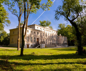 Rakoniewice. Ciche miasteczko z niezwykłą historią
