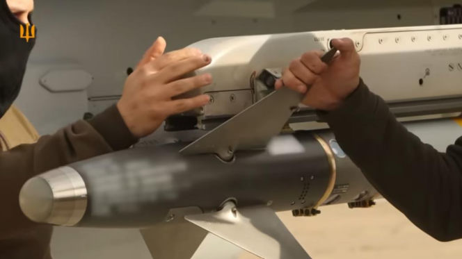 Ukraińskie F-16 na froncie. Taktyka z Zachodu nie wystarczyła, piloci stworzyli własną