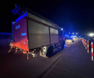 Dramatyczne sceny w Stadnikach. Kierowca busa reanimowany po wypadku