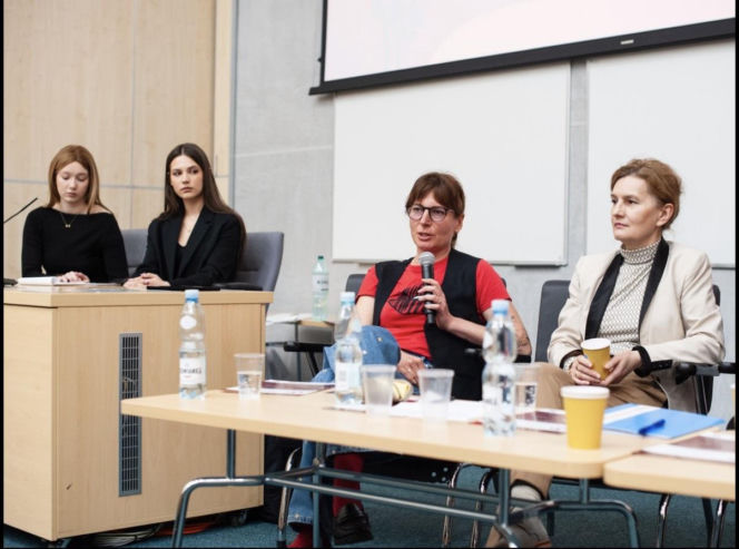 Czy granice uzależnień się zacierają? – debata młodzieży na UwS