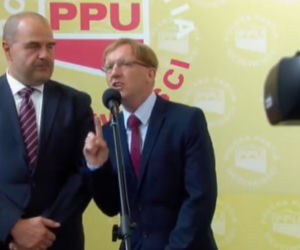 	Ranczo 9 sezon. Senator Kozioł (Cezary Żak), Czerepach (Artur Barciś)