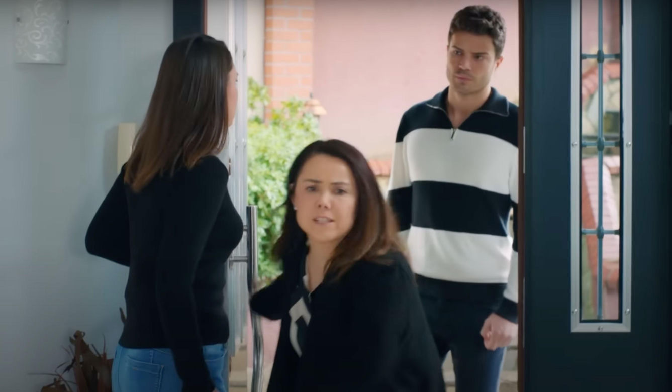 Zeynep będzie przetrzymywana przez porywacza, a Yildiz przyłapie Melis na rozmowie z przestępcą. Ghonul i Bulent zaczną odchodzić od zmysłów, a Ege trafi na trop.