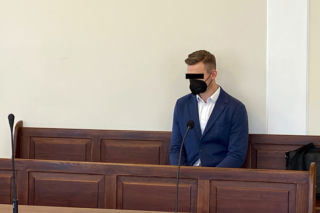 Piotr żądał od ginekologa 2 mln zł. Lekarz prowadził ciąże jego dziewczyny. 26-latek trafi do więzienia