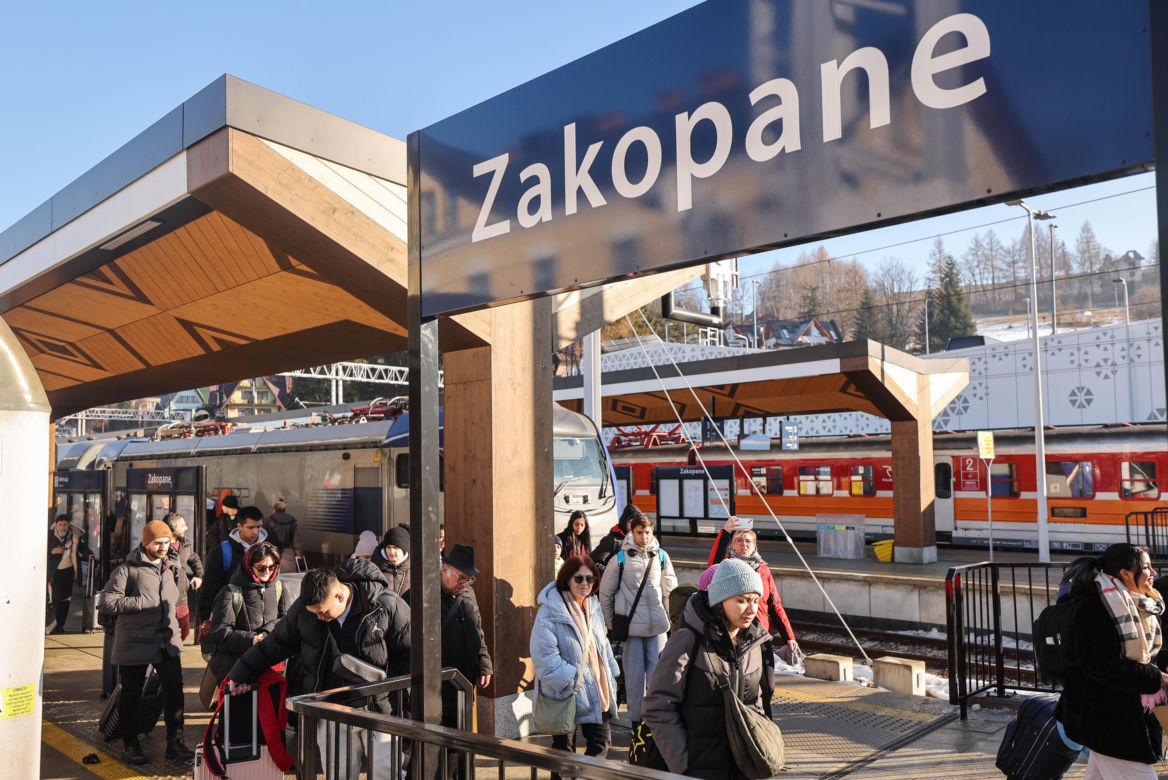 Korki na zakopiance i tłumy w Zakopanem na święta