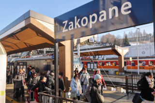 Korki na zakopiance i tłumy w Zakopanem na święta