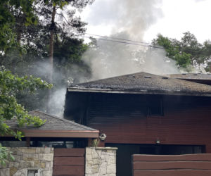 Pożar domu jednorodzinnego pod Warszawą