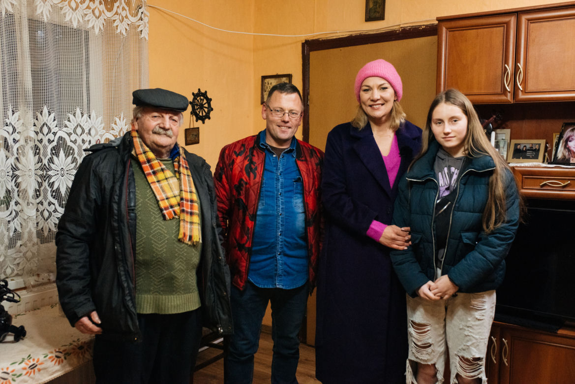"Nasz Nowy Dom": trzyosobowa rodzina mieszka w tragicznych warunkach