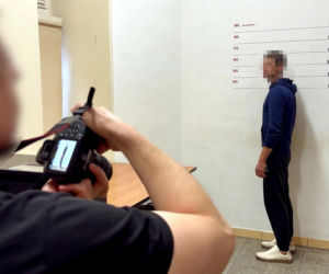 41-letni Gruzin aresztowany. Wszedł na auto wiceminister