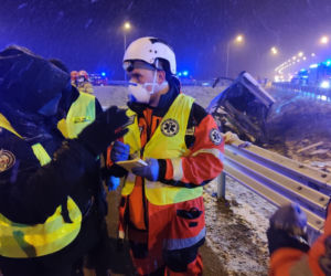 Autostrada A4. Dramatyczna relacja ratowników medycznych z miejsca wypadku autokaru
