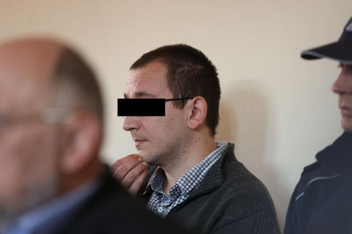 Grób 19-letniej Basi ze Świętochłowic. Kobieta została potrącona przez autobus w Katowicach