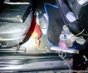 Pijany kierowca rozbił BMW