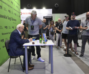 Były premier Leszek Miller na warszawskich Targach Obronnych
