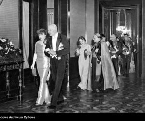 Sylwestrowe bale w II RP. Elegancja, szampan i mazur o północy