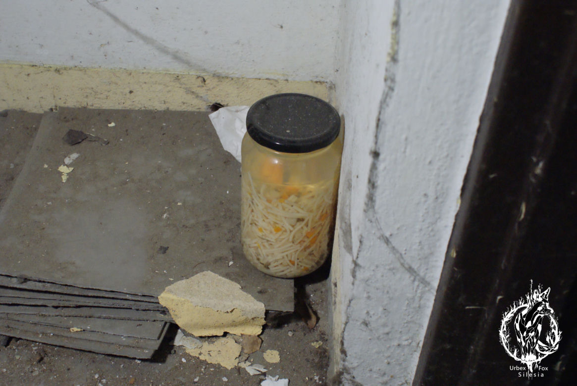 Opuszczone sanatorium na południu Polski. Czas się tutaj zatrzymał. Zobaczcie