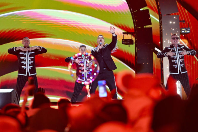 Sylwester z telewizją Republika