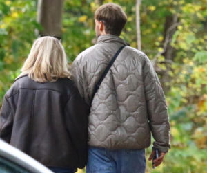 Mama Julii Wieniawy za rękę z 33-latkiem