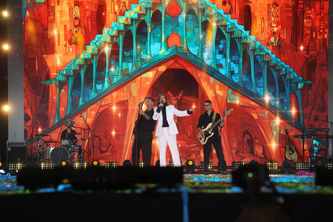 Koncert Roztańczony PGE Narodowy 2025. Na scenie gwiazdy: popu, rapu i disco polo [ZDJĘCIA]