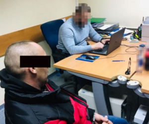Wypożyczone auta wywozili nad morze