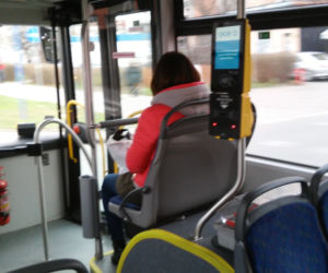 Nowe biletomaty w tramwajach, autobusach i na przystankach