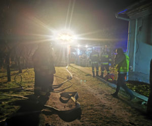 Tragedia w Leżachowie. Nie żyje mężczyzna, dwuletnie dziecko w ciężkim stanie! (ZDJĘCIA)
