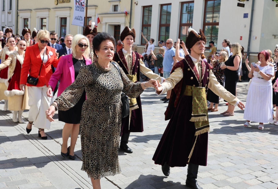 420 par zatańczyło tradycyjnego „Poloneza dla Lublina”! 