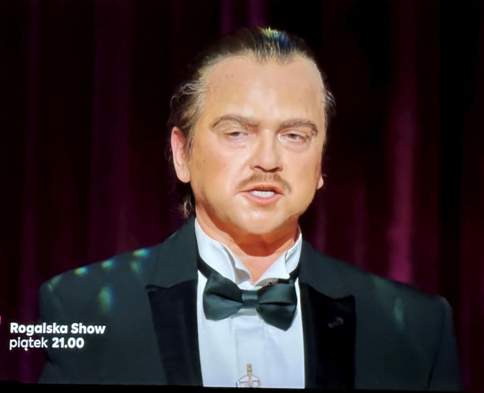 Zrobili z Figury Don Corleone