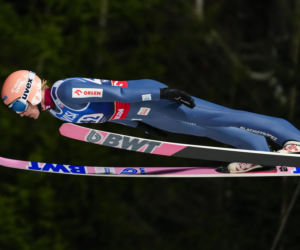 O której skoki dzisiaj? W sobotę 27 grudnia 2025 PK w Engelbergu, skacze Dawid Kubacki!