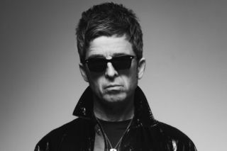 Kultowa gitara Noela Gallaghera trafiła na aukcję. Na niej komponował słynne utwory Oasis 