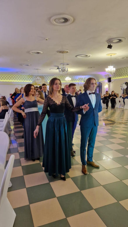Bal odbył się w Hotelu Park na 102 przed maturą