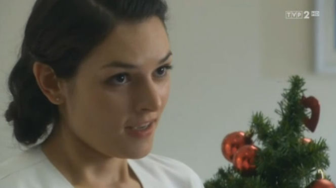 M jak miłość odc. 1053 pielęgniarka Klaudia (Karolina Ficht)