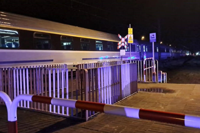 Śmiertelny wypadek tuż pod Radomiem. 27-latka zginęła na torach