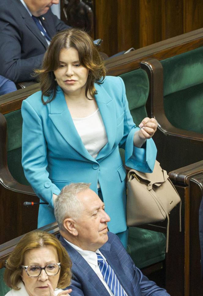 Powakacyjna rewia mody w Sejmie