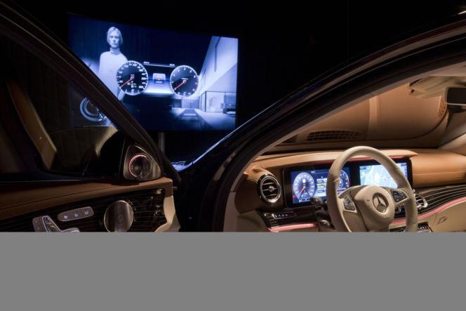 Mercedes-Benz Klasy E - wnętrze nowej generacji 2016