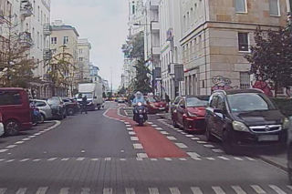 Szaleńczy rajd Piotra Gąsowskiego po okulary
