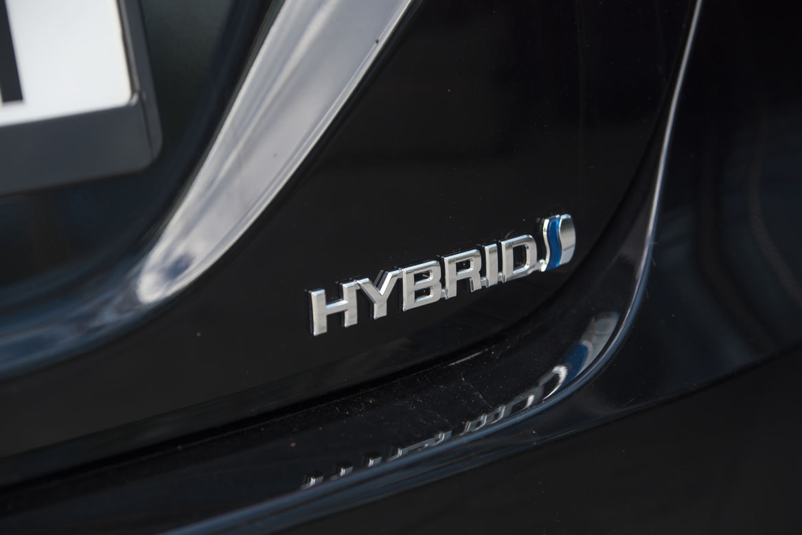 Toyota Camry 2.5 Hybrid Dynamic Force 218 KM e-CVT Executive