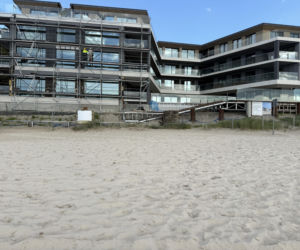 Apartamentowiec na plaży w Międzyzdrojach
